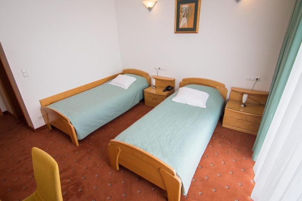 Hotel Senad Od Bosne Prokosovici Exterior photo