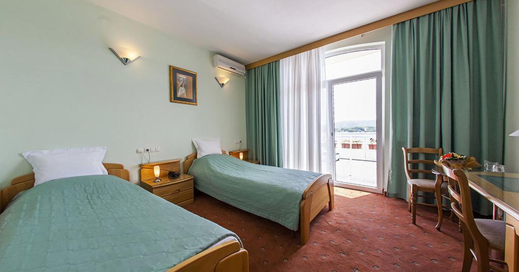 Hotel Senad Od Bosne Prokosovici Exterior photo